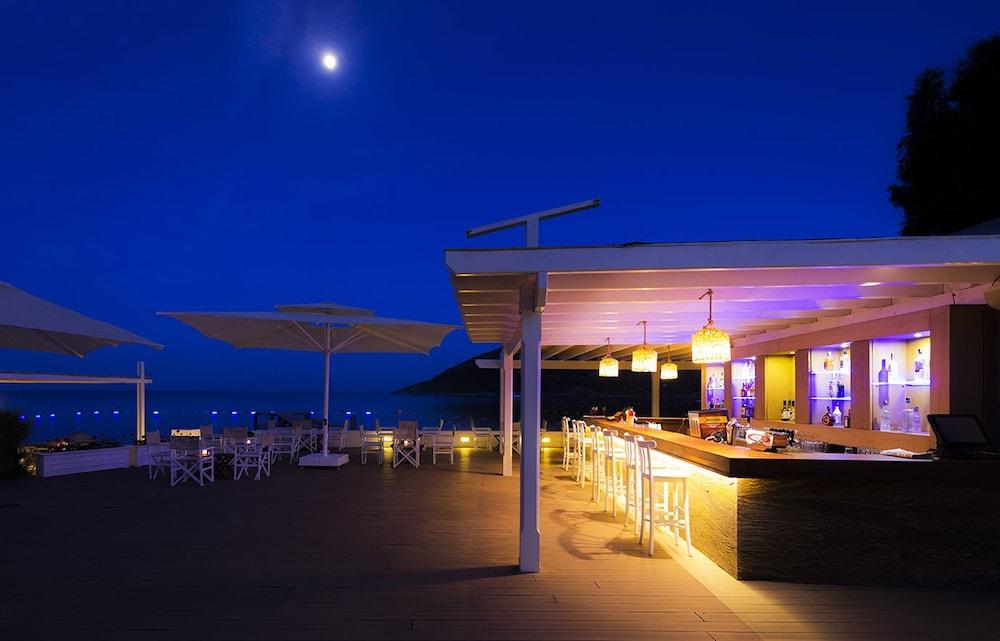 Liv Hotel By Bellazure Akyarlar Kültér fotó